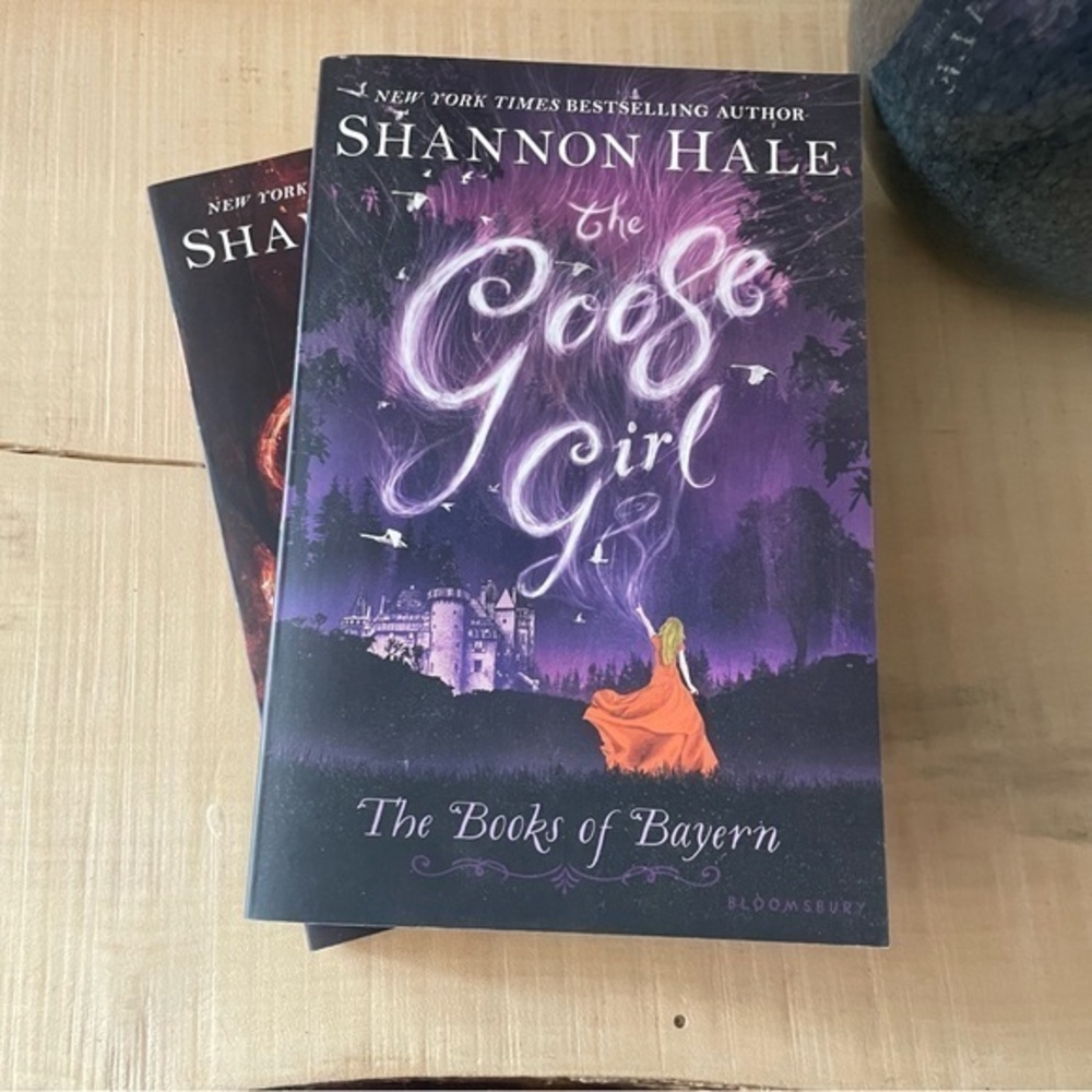 $10 SALE Set of 2 Tween Teen Fiction Paperback Shannon Hale Fantasy Bayern
